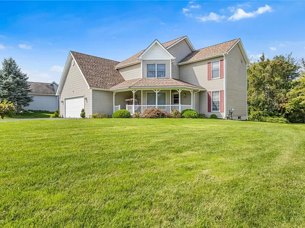 6045 Trillium Trl, Ontario, NY 14519