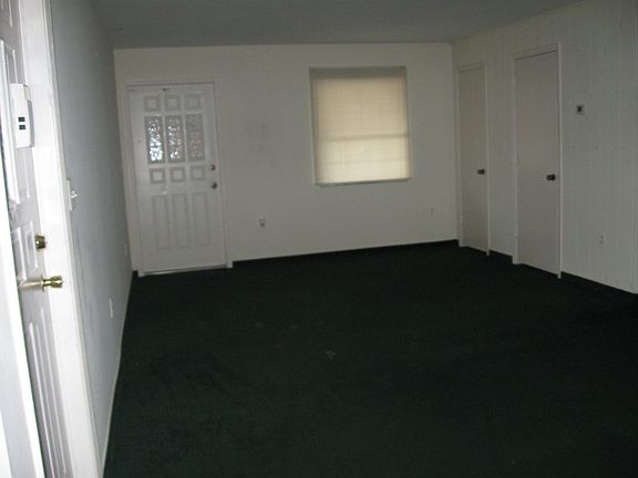 3rd image of 2914 Land O Lakes Blvd
