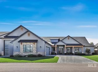 7941 W Heugh Ln, Eagle, WY 83116