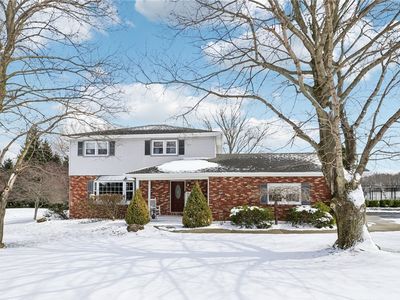 319 Brewster Rd, New Castle, PA, 16102