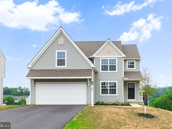 104 Park Plz, New Providence, PA 17560