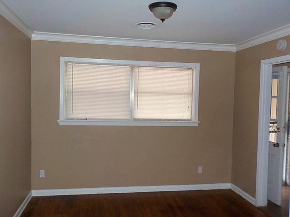 2nd image of 3969 Hermitage Dr