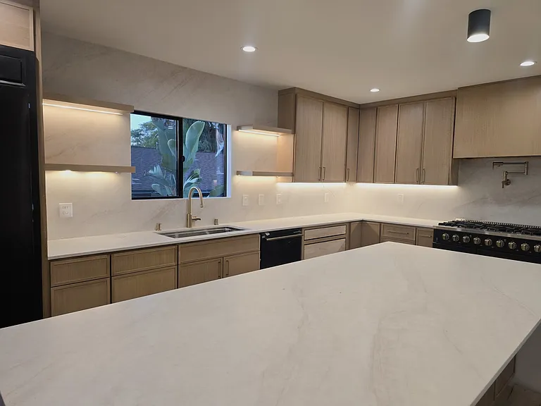 4501 Canoga Dr — Photo 6