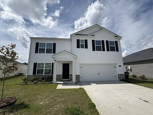 1153 Fowler Dr Photo 1