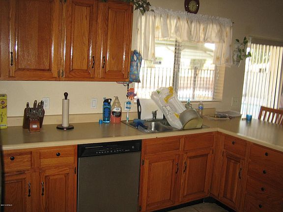 3rd image of 4631 N 100th Dr