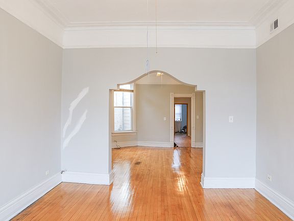 4th image of 1578 N Clybourn Ave #2