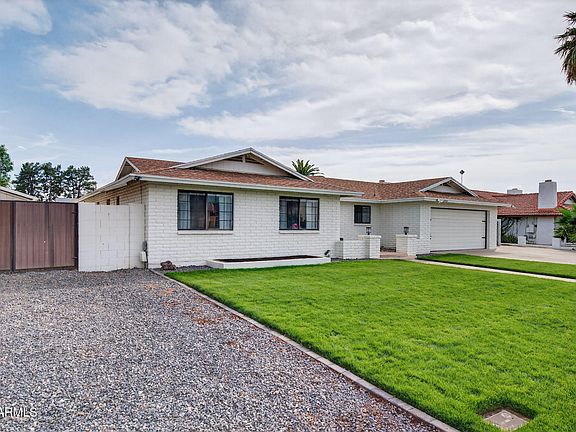 3rd image of 2253 E JAEGER Street