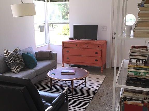 Spacious living room