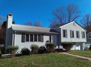 8 Ashmont Rd #0, Wellesley, MA 02481