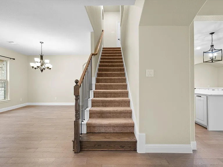 4434 Verbena St — Photo 11