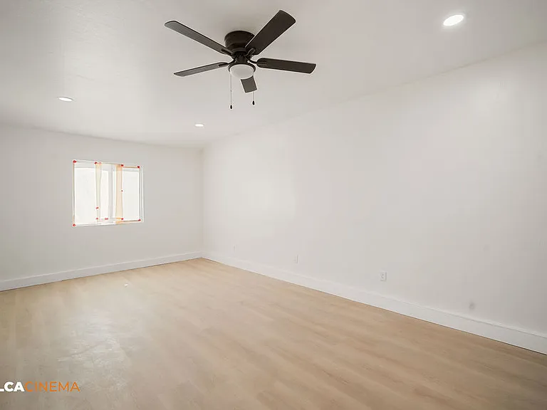 10800 Santa Barbara St — Photo 12