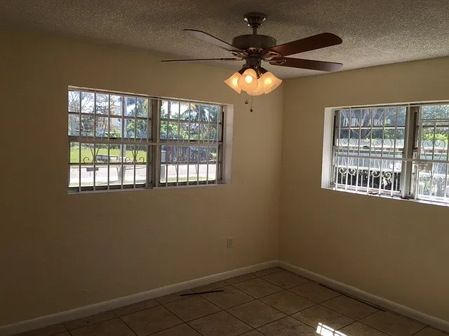 8100 NW 1st Pl — Photo 9