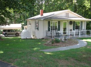 310 Bouchelle Rd, Wilkesboro, NC 28697