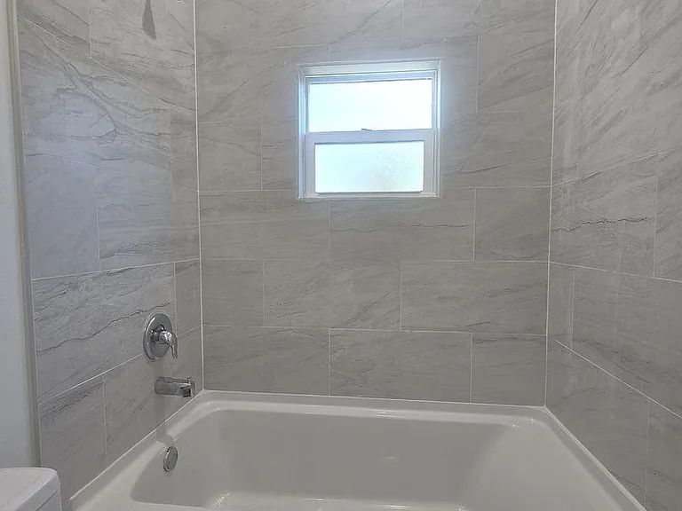 442 Genoa Ave S — Photo 26