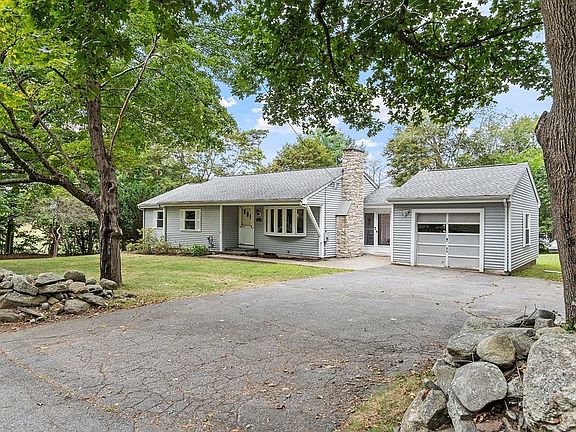 2nd image of 149 Clover Hill St