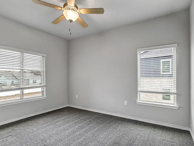 2601 Singing Wind Dr — Photo 11