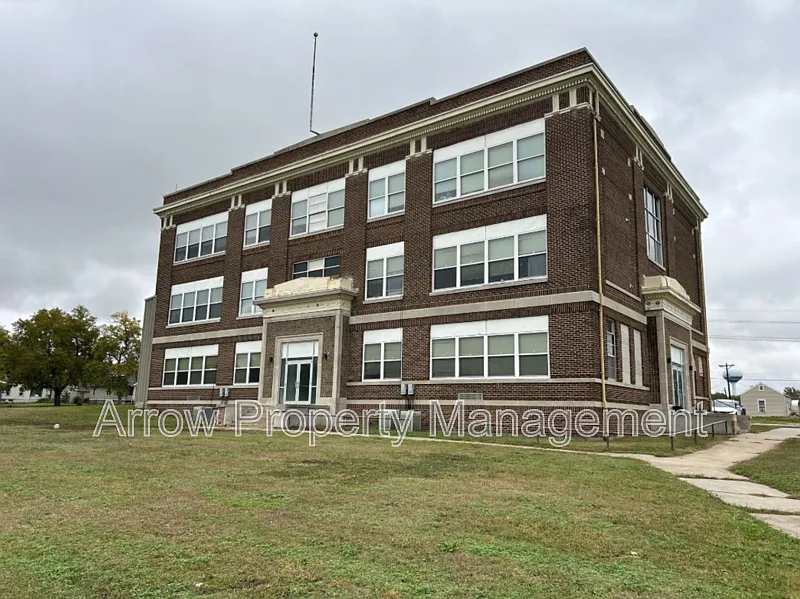 731 E Crawford #3B