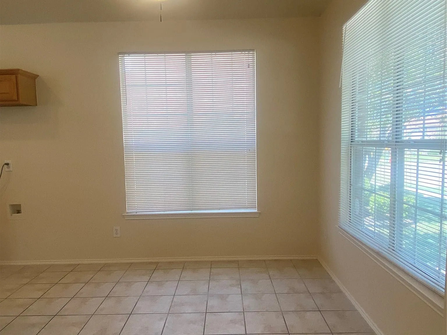 3 bed, 2.0 bath, 1753 sqft, $2,295 — Photo 4