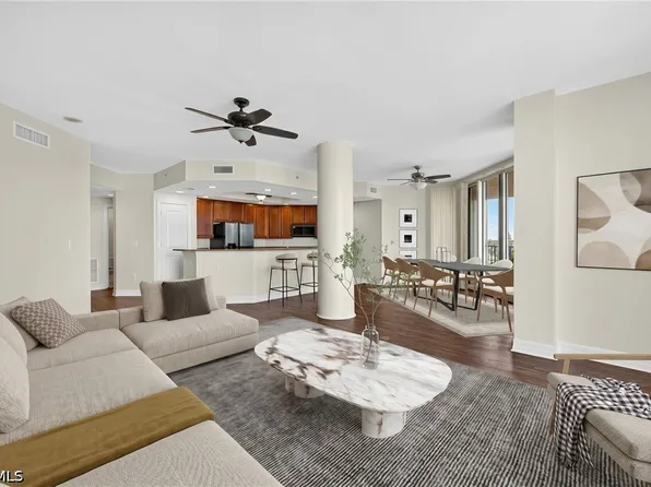 3426 Hancock Bridge Pkwy APT 701, North Fort Myers, FL 33903