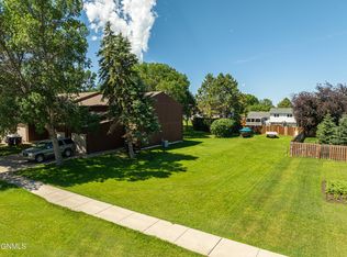 11th Ave SE, Mandan, ND 58554