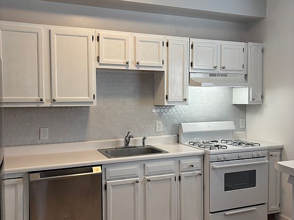 newer appliances, new refrigerator