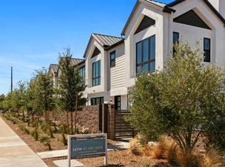 56th at Arcadia, Phoenix, AZ 85018