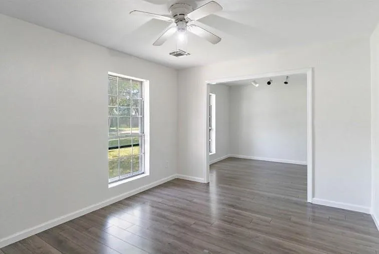 7019 Oak Bough Dr — Photo 4