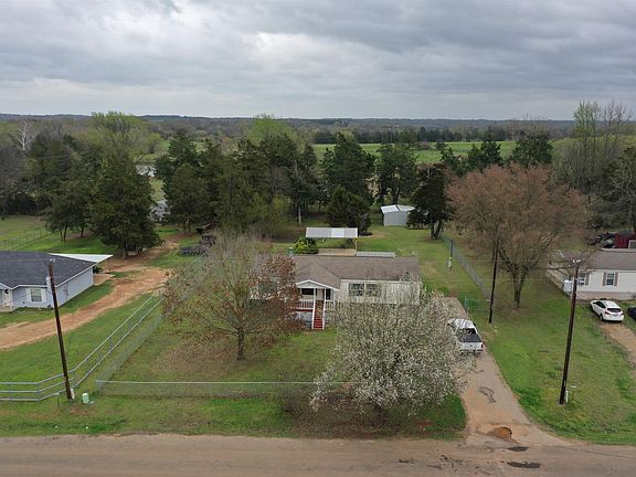 2nd image of 310 County Road 4231