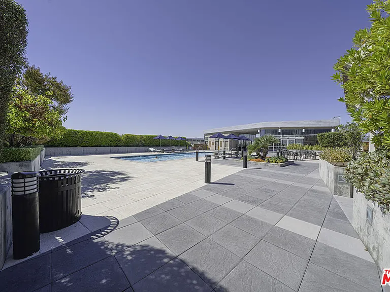 3785 Wilshire Blvd #1607 — Photo 39