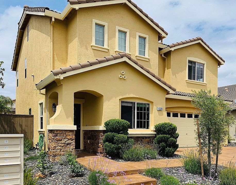 1st image of 1533 La Guardia Cir