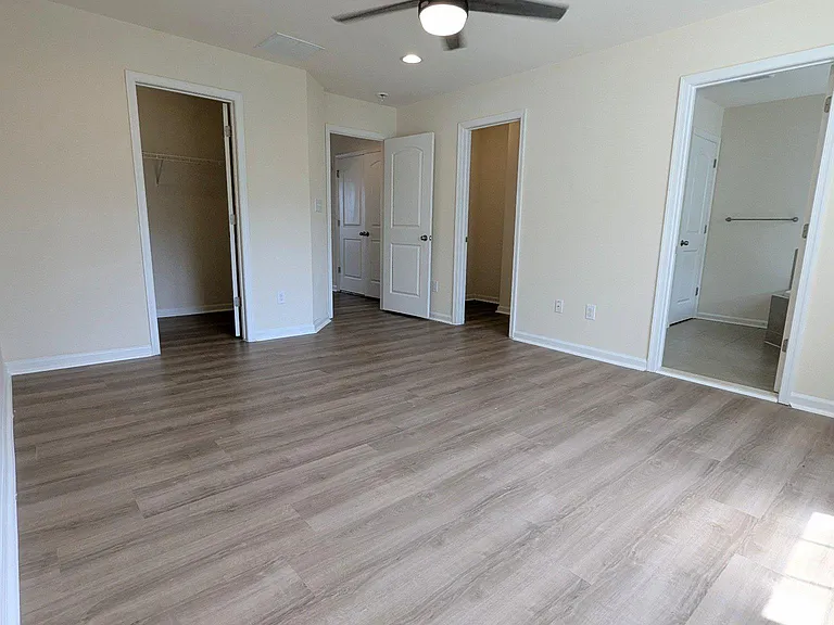224 Jenny Dr — Photo 14
