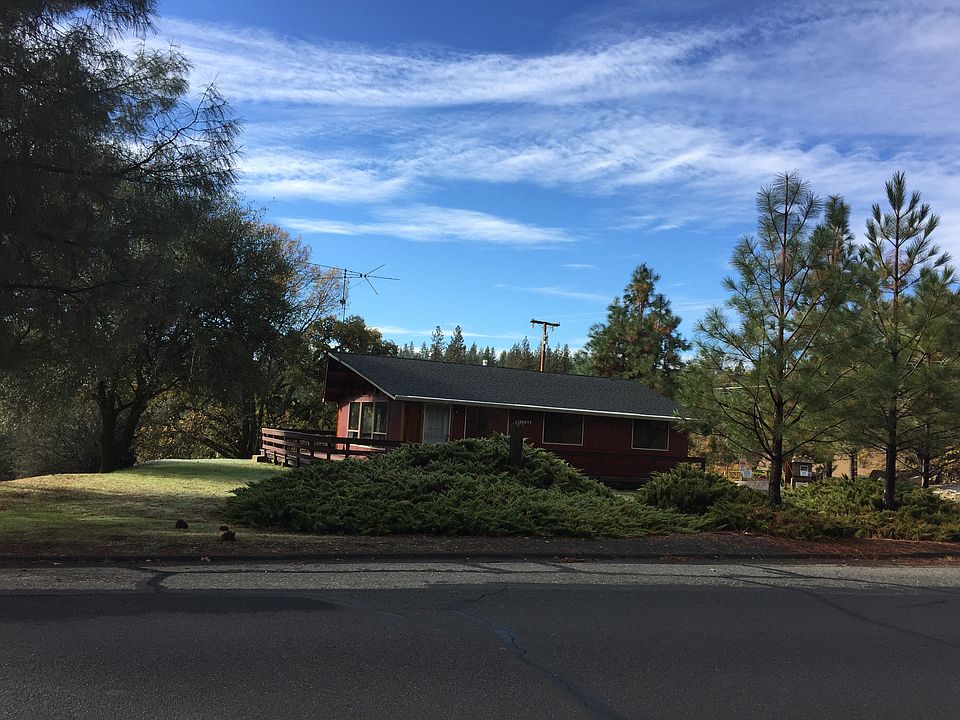 exterior - 19823 Cottonwood