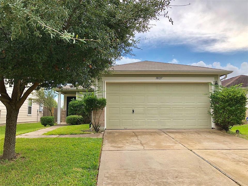 1st image of 18127 Temple Hill Ln