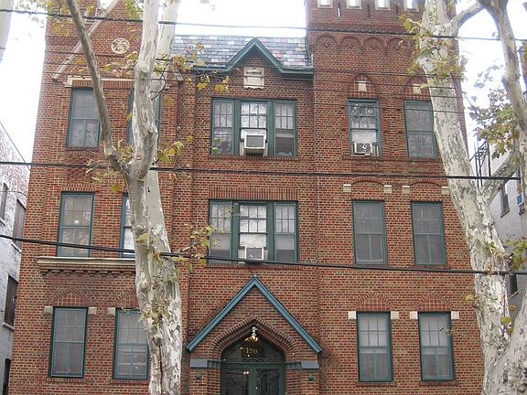 2nd image of 170 Jewett Ave APT A3