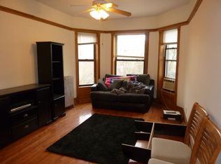 662 W Buckingham Pl APT 3, Chicago, IL 60657