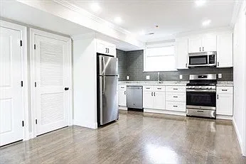 33 Merriam St #3 — Photo 2