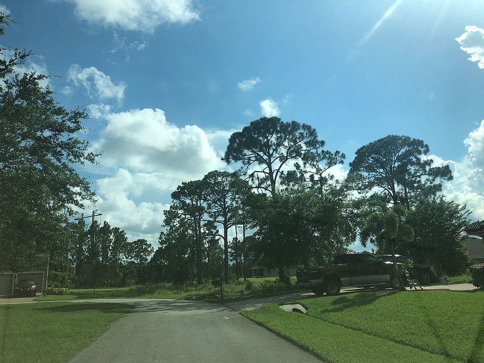 1st image of 5803 NW Tree House Ct