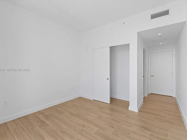 2678 Tigertail Ave #1001 — Photo 19