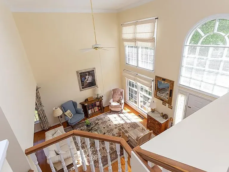 205 Windhover Dr — Photo 12