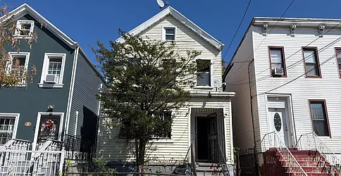 71 Milford Street