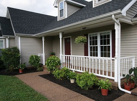 3rd image of 290 Lamplighter Dr