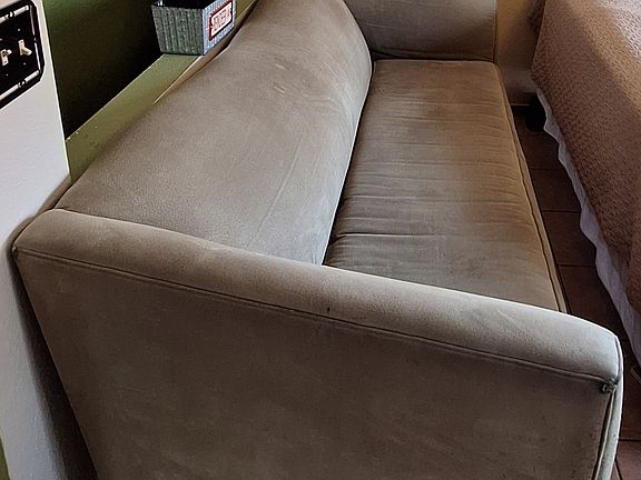 Optional Long Sleeping Sofa 
80"L x 38"W (In place of Barrel Chairs/Ottomans)