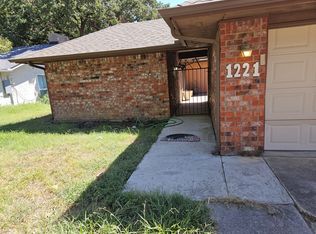 1221 Bois D Arc Ct, Flower Mound, TX 75028
