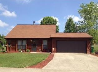 200 Sunset Dr, Hurricane, WV 25526