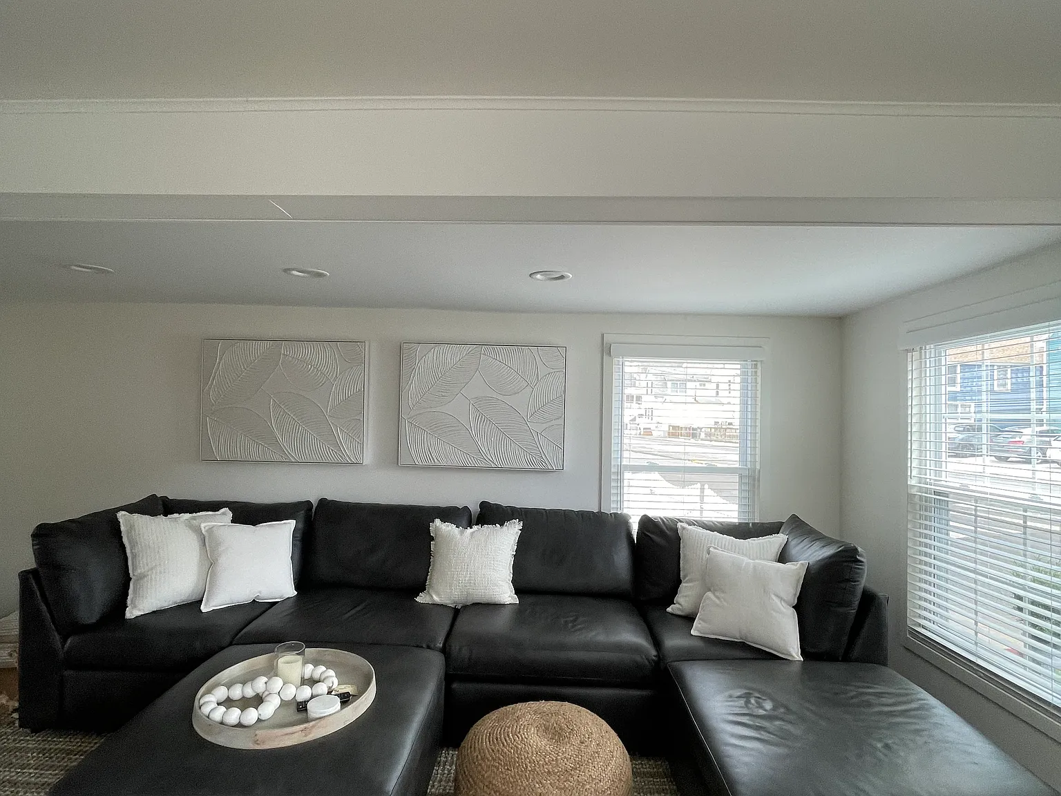 2 bed, 1070 sqft, $3,000 — Photo 2