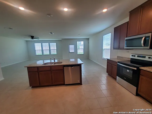 518 Deer Crest Dr — Photo 8