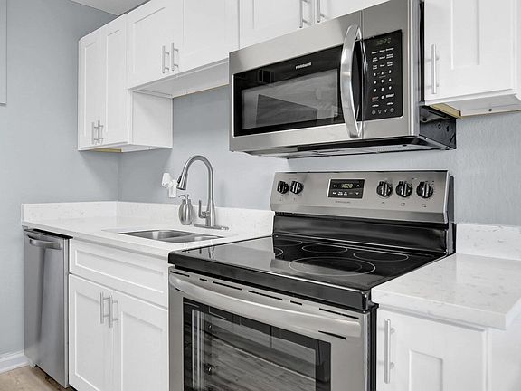 3rd image of 683 Nautilus Ct Unit 209