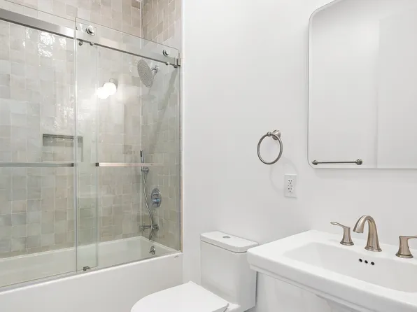 317 Court Street image 10 of 12