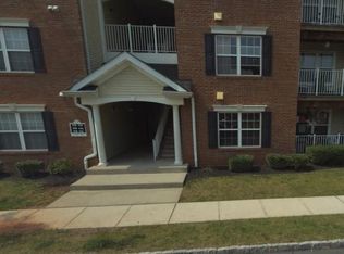 816 Cedar Ct #816, New Brunswick, NJ 08901