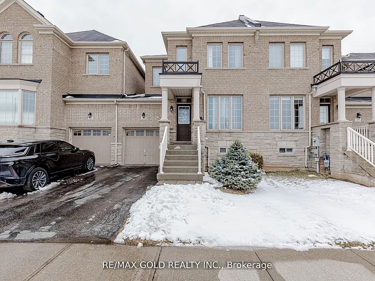 39 Chesterwood Cres — Photo 2